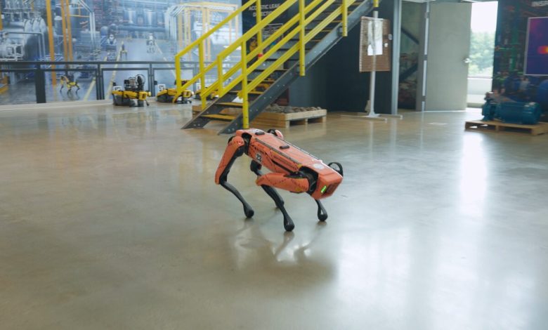 حرکات ژمیناستیک ربات چهارپای بوستون داینامیکس + ویدیو_اسپایدر 1 Boston Dynamics Spot