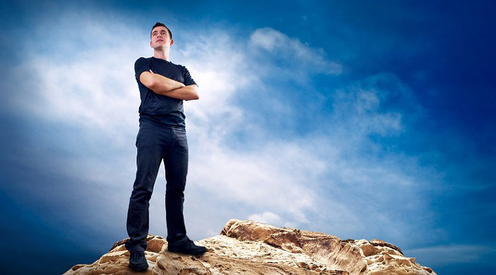 فرق عزت نفس و مطمعن به نفس چیست؟ + راهکارهایی برای تحکیم عزت نفس زنانه_اسپایدر 1 تفاوت عزت نفس و اعتماد بنفس