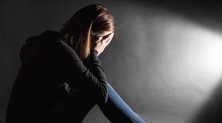 از کجا بفهمیم افسردگی داریم؟_اسپایدر 3 افسردگی چیست - تنهایی