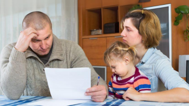 مشکلات مالی والدین میتواند تواناییهای اجتماعی کودکان را تحتتأثیر قرار دهد_اسپایدر 11 People who grew up seeing their parents struggle financially usually develop these traits as adults.webp