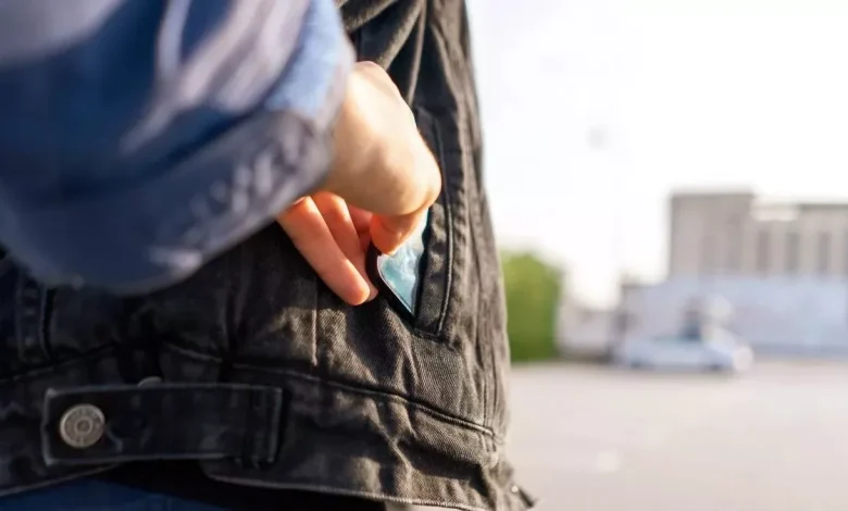 uk parliament calls apple google samsung to stop phone theft.jpg.webp